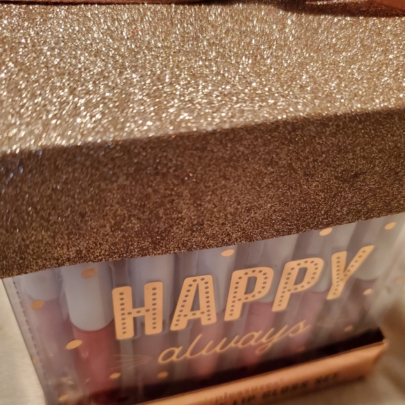 Simple Pleasure Lip Gloss Gift Set, 15 Pc. - Picture 3 of 5